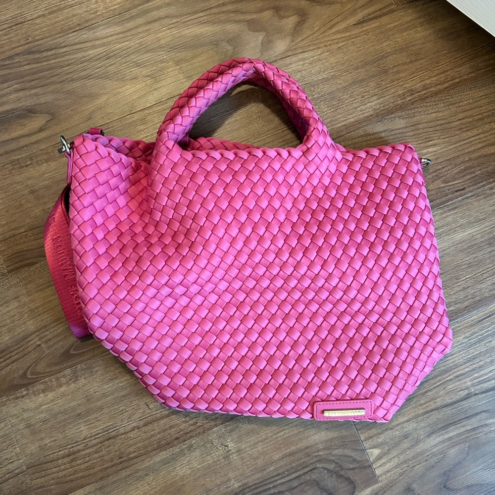 Steve MaddenPink Woven Tote Bag